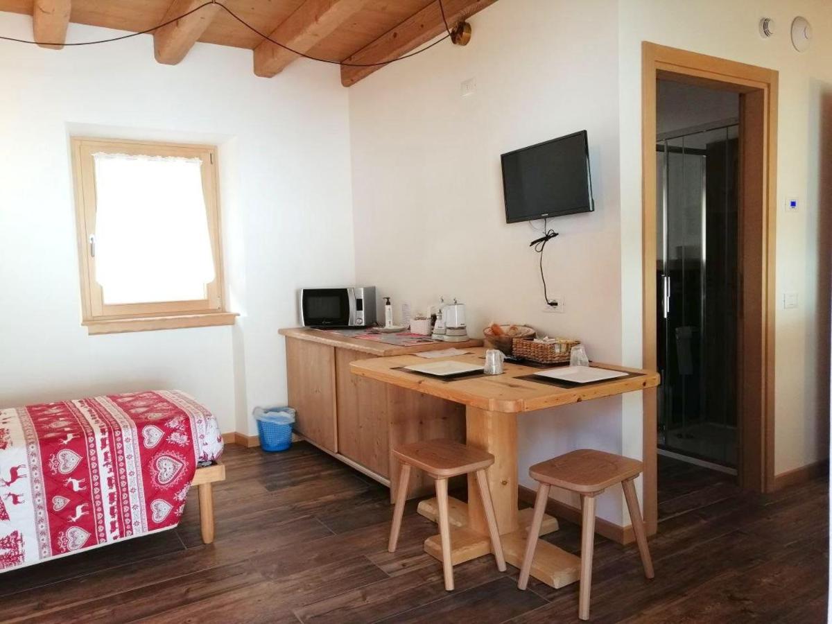 Ai Larici Hotel Perarolo di Cadore Buitenkant foto