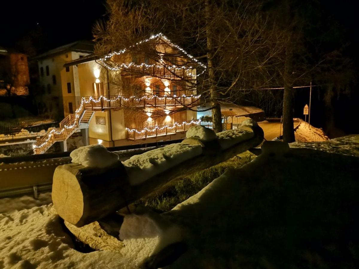 Ai Larici Hotel Perarolo di Cadore Buitenkant foto