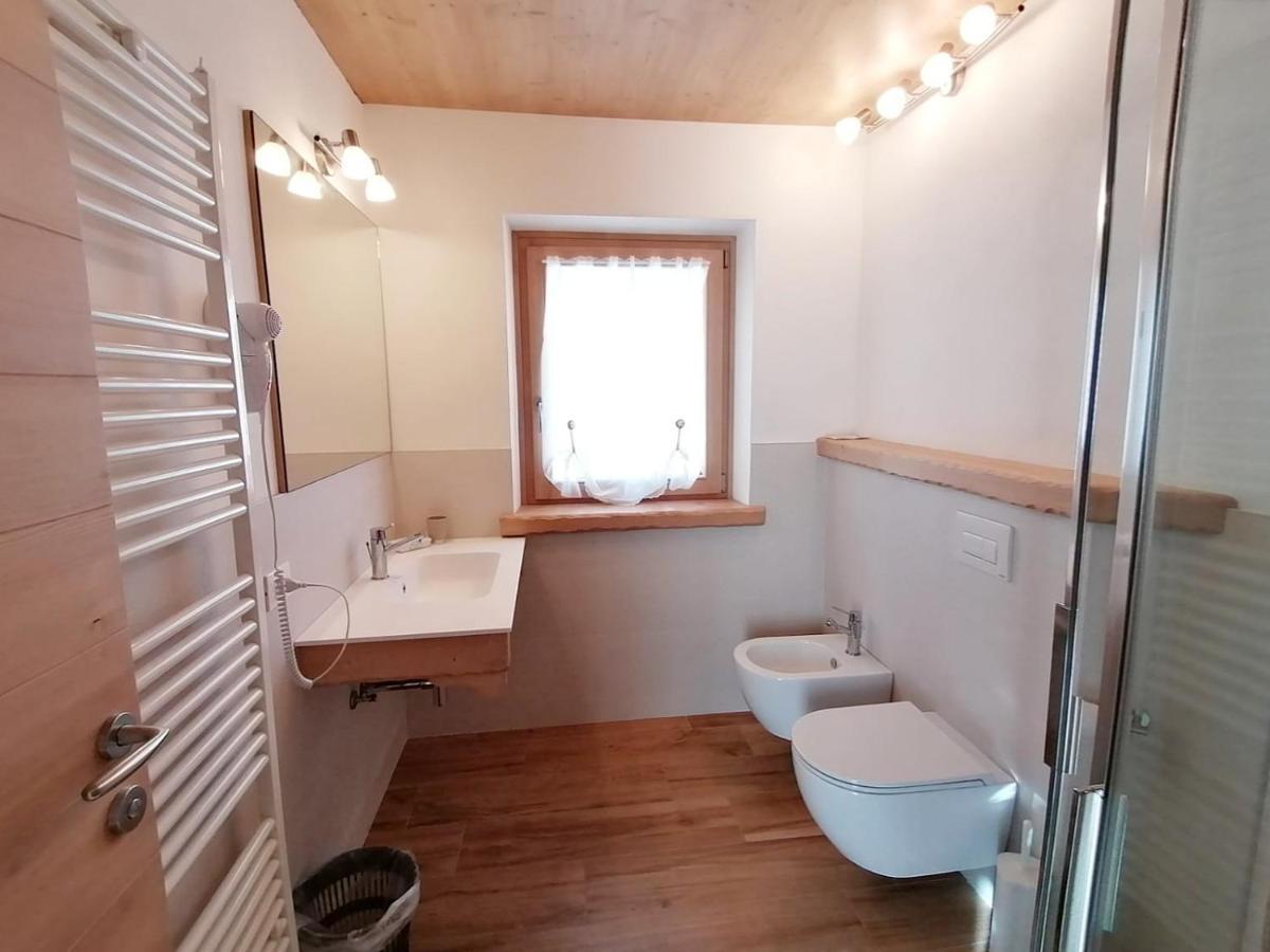 Ai Larici Hotel Perarolo di Cadore Buitenkant foto
