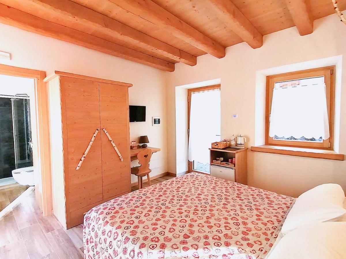 Ai Larici Hotel Perarolo di Cadore Buitenkant foto
