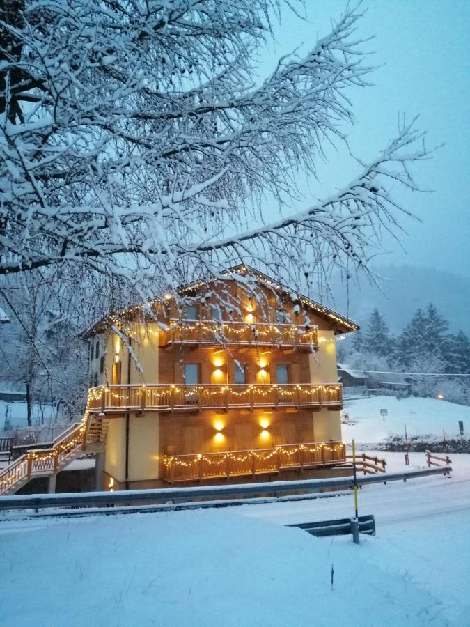 Ai Larici Hotel Perarolo di Cadore Buitenkant foto